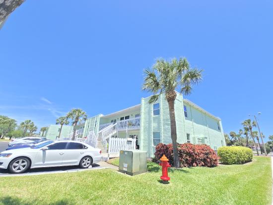 Marina Vista